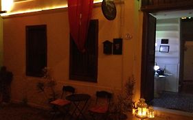 Pera Ayvalik Guest House