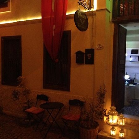 Pera Ayvalik Guest House Ayvalı Dış mekan fotoğraf